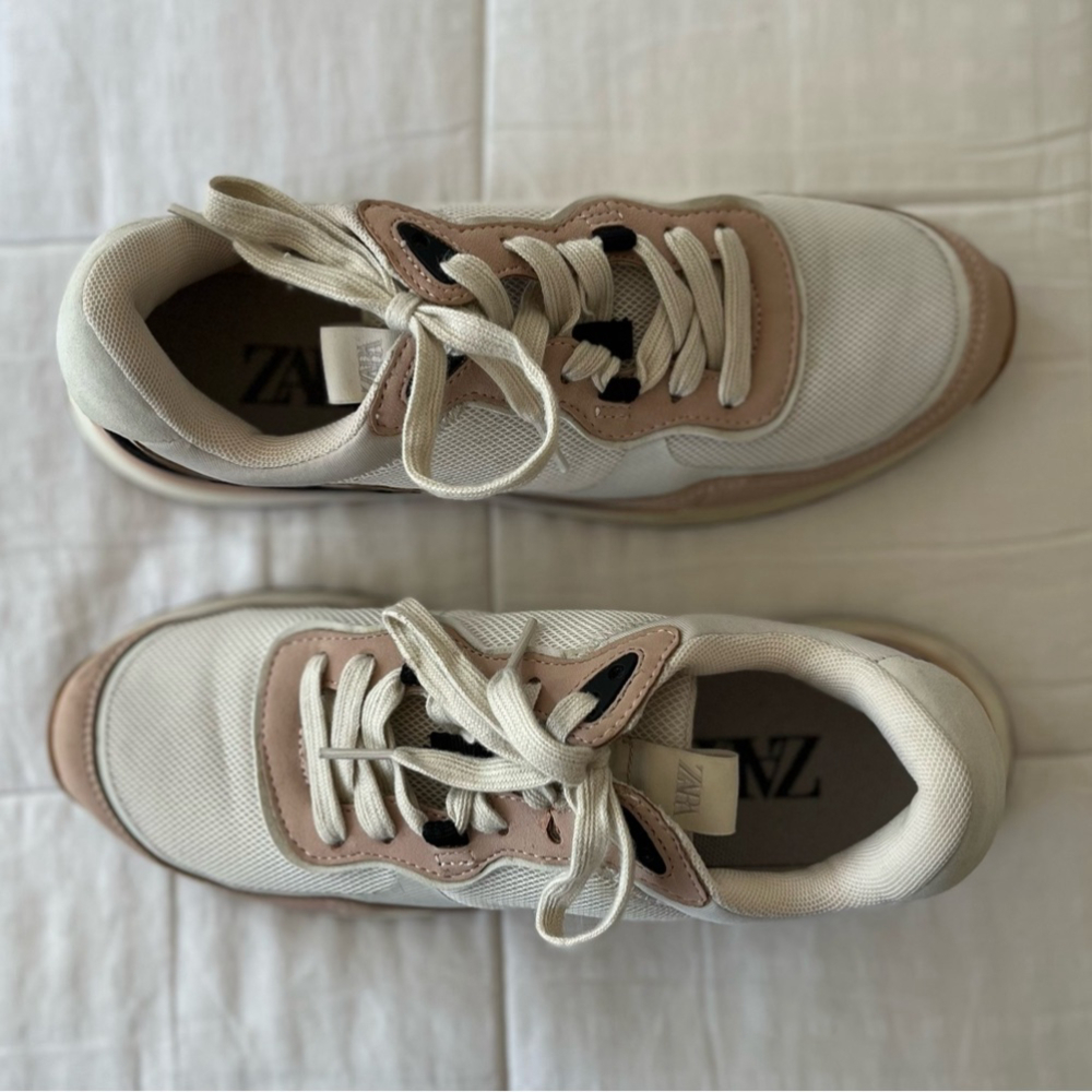 SOLD 🌙 ZARA Pale Pink, Black & White Lace-up Sneakers Size 39/US 8 - Picture 13 of 16